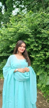ANU SUHANI review photo