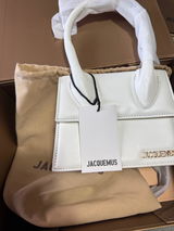 María review photo