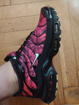 Dan Ban review photo