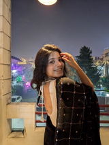 Rhea Agrawal review photo
