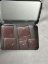 K.M. review photo