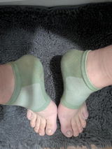 Anon review photo