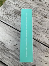 R review photo