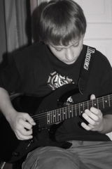Alex Bryl review photo