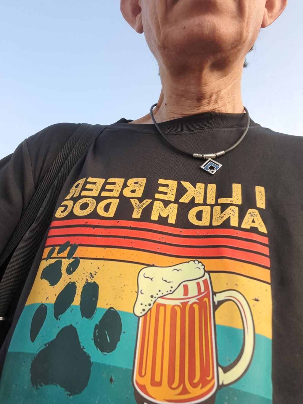 犬とビール好きTシャツ「I LIKE BEER AND MY DOG」 | 飲み会・誕生日プレゼントに