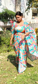 Laxmi arya review photo