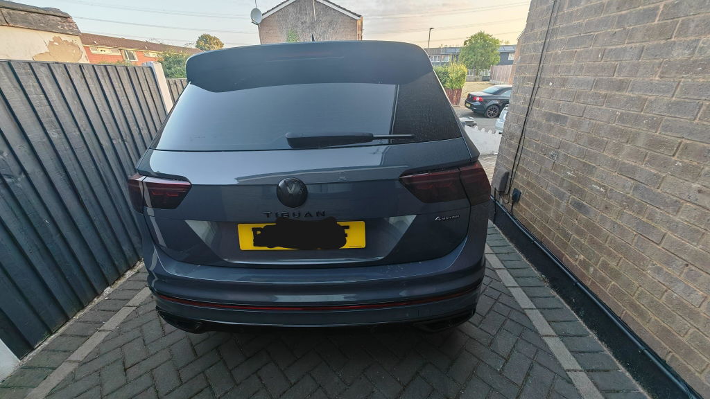 Black "TIGUAN" Rear Badge for Tiguan MK2