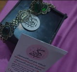 Mony review photo