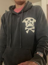 Dee review photo