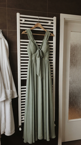 Leilani review photo