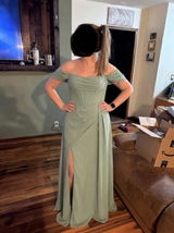 Mia review photo