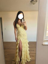 Bella review photo