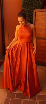 Chiara review photo