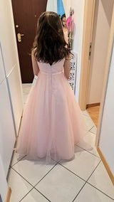 Manuela F. review photo