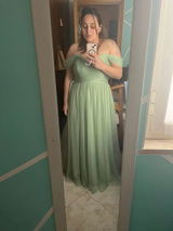 valeria r. review photo