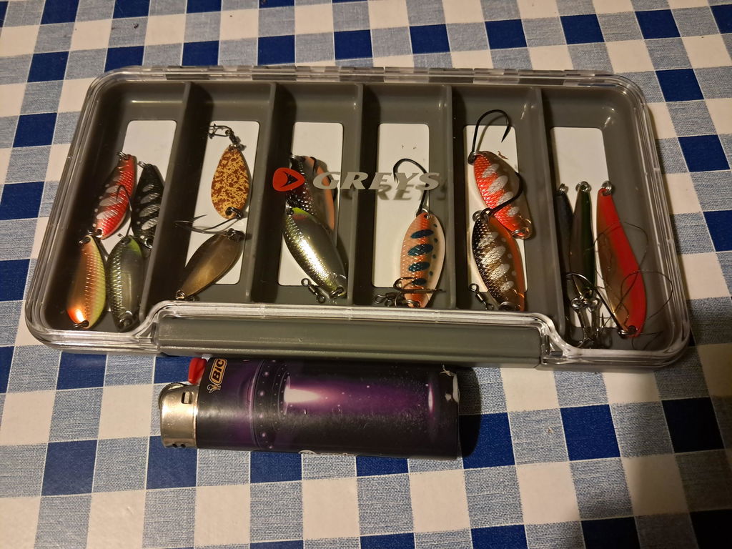 breath of the wild fish lure Fin & Ink Lures | Screamin Set PERFORMANCE REELS The Bench – Feather Color:Off White fast action with unmatched