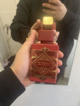 Ali review photo