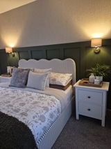 Joanne Horsfield review photo