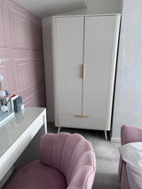 G S review photo