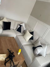 Kelly Goldsborough review photo