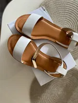 Jaquelin J. review photo