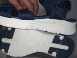 C. review photo