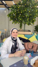 Yasmine Elshimy review photo