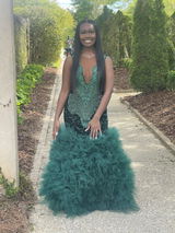 Brittney Dowdell review photo