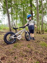 Alex Parkinson review photo