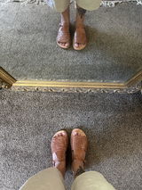 Anneke P. review photo