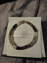 Elta L review photo
