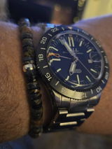 Armani C review photo