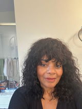 Sandra review photo