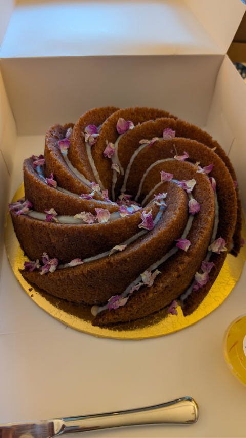 Gulab Jamun Cake