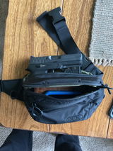 chris b. review photo
