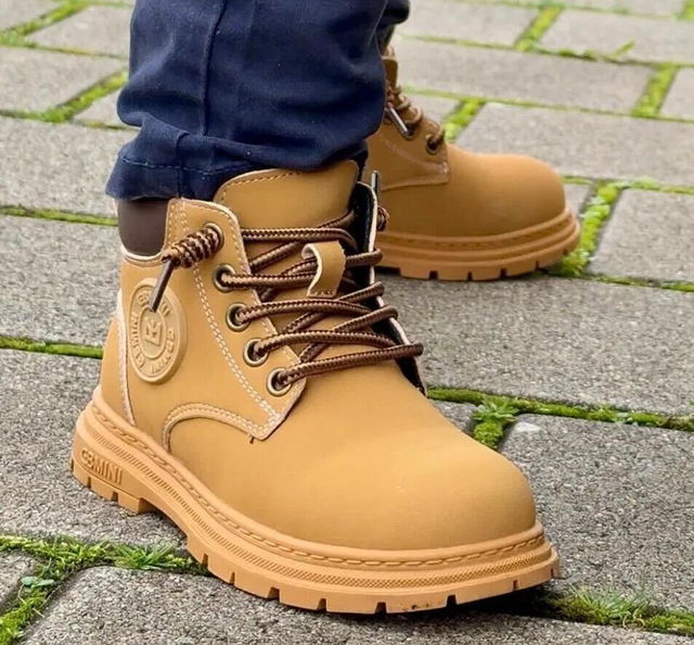 Customer photo: EBMINI® KOKO – Waterproof Autumn Boots for Kids