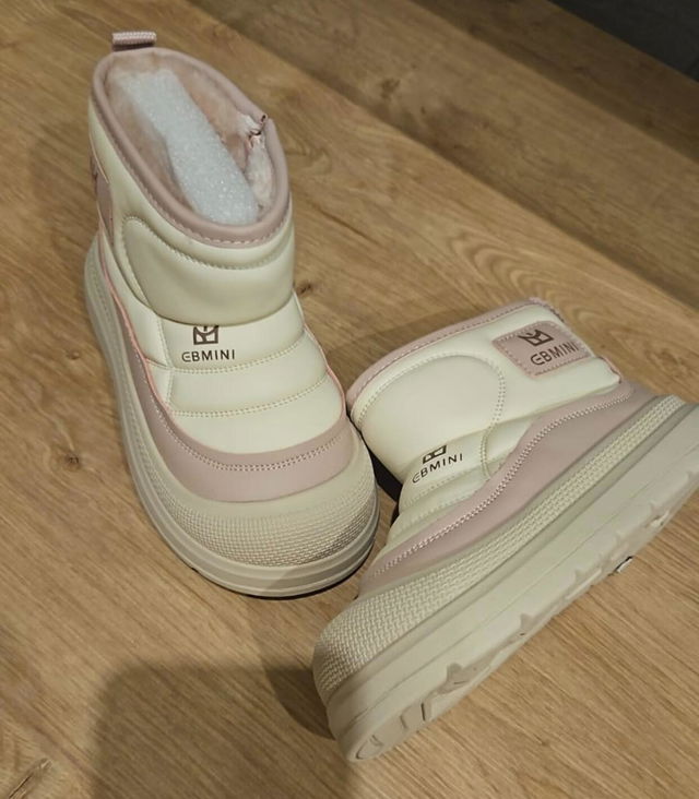Kundenfoto: EBMINI® NEVI - Wasserdichte Barfußstiefel für Kinder mit warmfutter