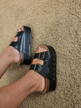 h. review photo