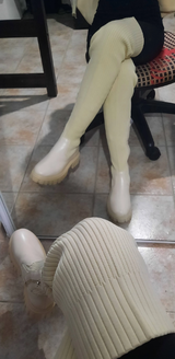 L. review photo