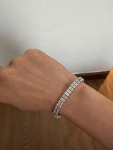 KJ review photo