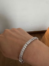 KJ review photo