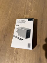 Jan review photo