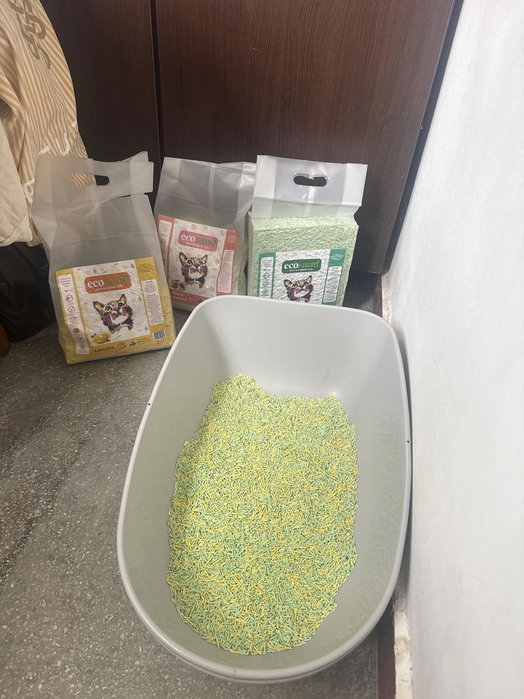 Nisip tofu pisici Ecosand lamaie 6L