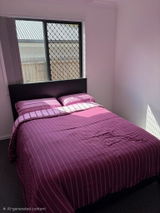 Suzanne Davies review photo