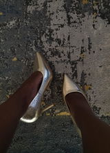 Naledi Ambrose review photo