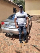 Vuyo Voyiya review photo