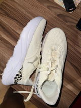 Nsindiso Khoza review photo