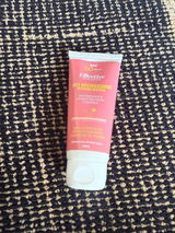 MIsha Bajaj review photo