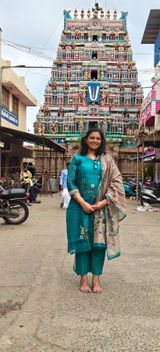 Sandhya srinivasan review photo