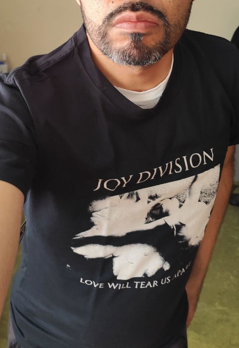 Playera Joy Division